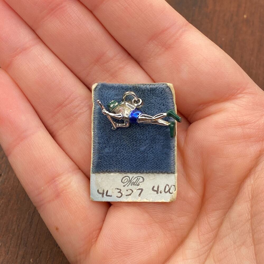 Vintage Wells 925 Sterling Silver Enamel Scuba Diver 3D Pendant Bracelet Charm